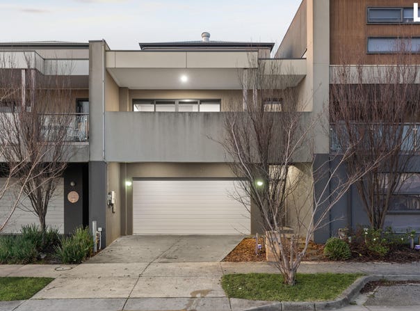 28 Swan Street, Pakenham, Vic 3810