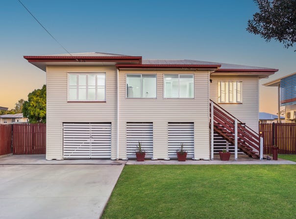 204  Earl Street, Berserker, Qld 4701