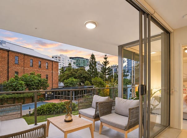 207/50 Connor Street, Kangaroo Point, Qld 4169