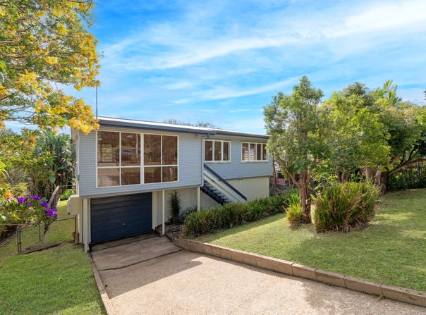 22 Kootangal Crescent, Ferny Hills, Qld 4055
