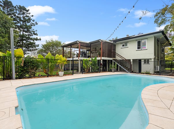 18 Windeyer Street, Bald Hills, Qld 4036