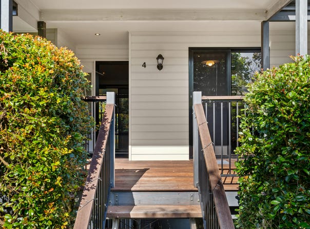 4 The Rivers Edge, Mooloolah Valley, Qld 4553