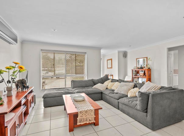 5 Abele Court, Elanora, Qld 4221