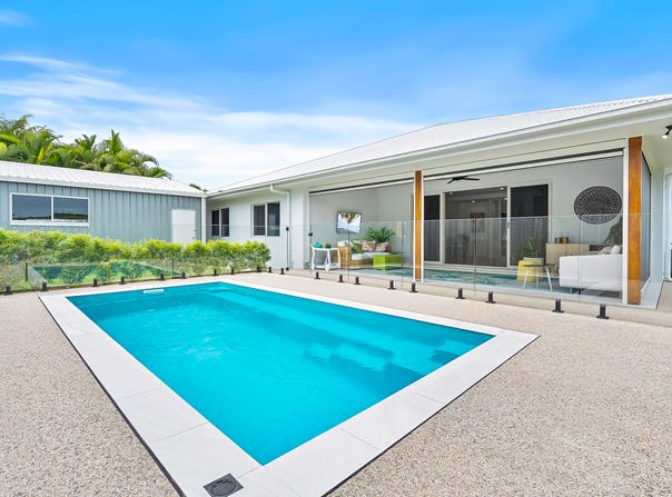 14 Red Emperor Way, Lammermoor, Qld 4703