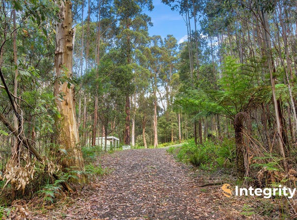 111 Deviation Road, Kinglake Central, Vic 3757