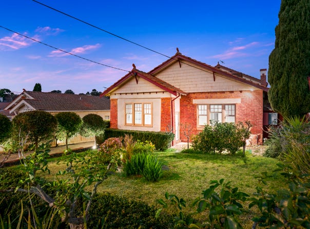 182 Napier Street, Essendon, Vic 3040