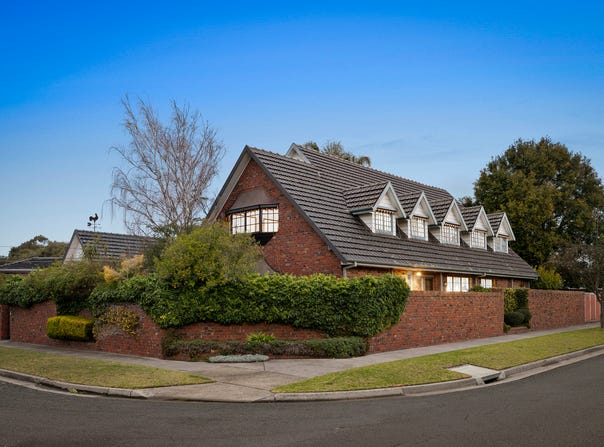 8 Tamar Court, Mentone, Vic 3194