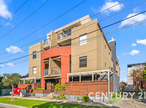 8/3 Close Avenue, Dandenong, Vic 3175