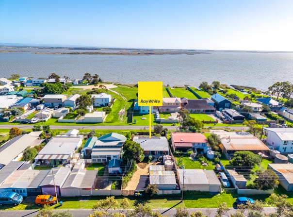 50 Sidney Parade, Hindmarsh Island, SA 5214