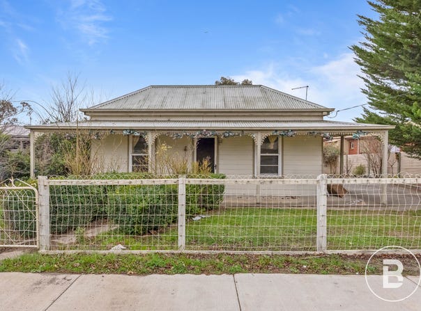10 Neill Street, Beaufort, Vic 3373