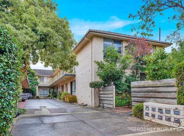 2/26 Eumeralla Road, Caulfield South, Vic 3162