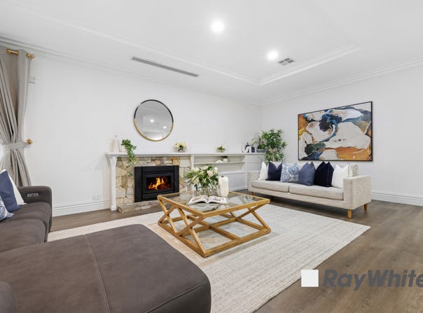 38 Ferntree Gully Road, Oakleigh East, Vic 3166
