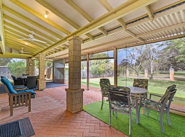 37 Midsummer Circle, Pinjarra, WA 6208