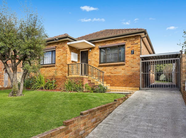 7 Proctor Avenue, Kingsgrove, NSW 2208