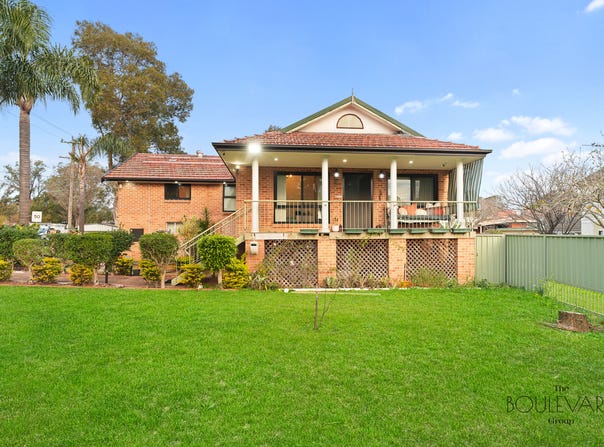 3 Quest Avenue, Carramar, NSW 2163