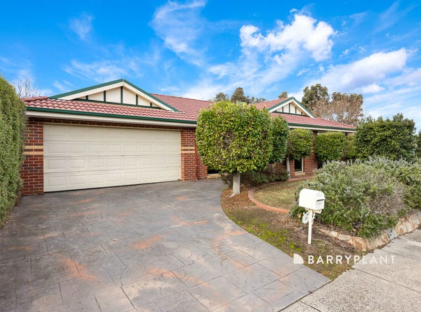 11 Oxley Drive, Pakenham, Vic 3810
