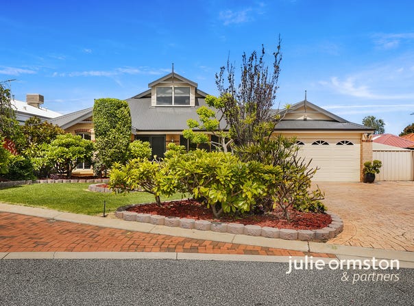 8 Darlington Loop, Pearsall, WA 6065