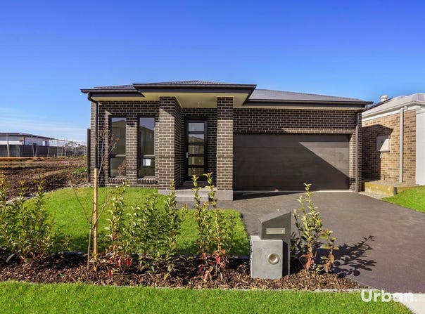 23 Parhelion Street, Austral, NSW 2179