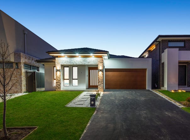 6 Mcclymont Drive, Catherine Field, NSW 2557