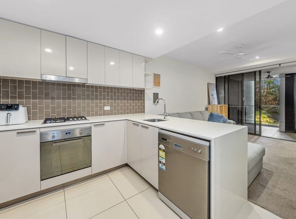 2213/35 Burdett Street, Albion, Qld 4010