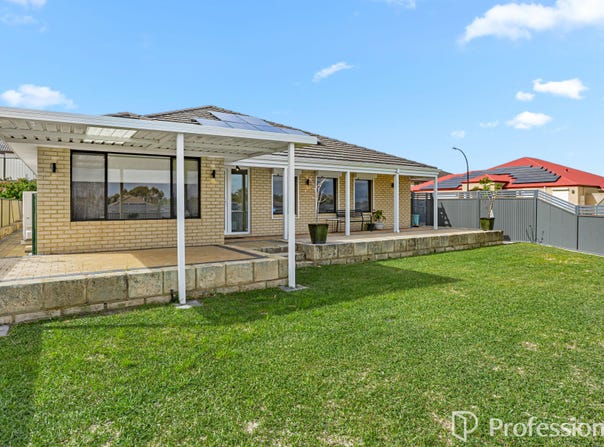 15 Sheffield Bend, Success, WA 6164