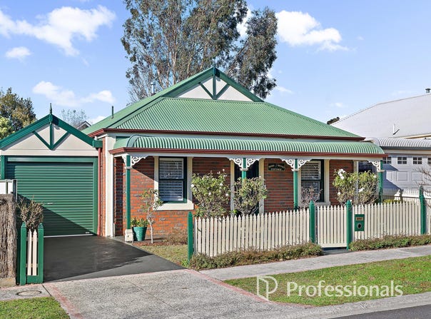 2 Rosewood Place, Chirnside Park, Vic 3116