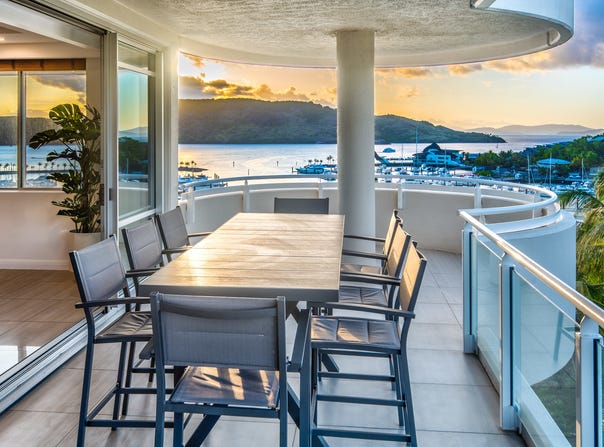 2/1 Marina Drive, Hamilton Island, Qld 4803