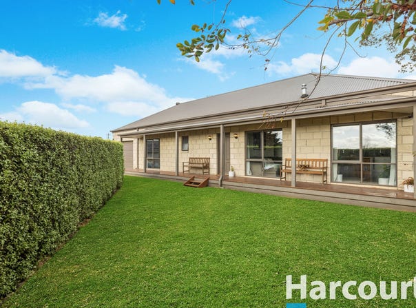 10 Aaron Court, Drouin, Vic 3818