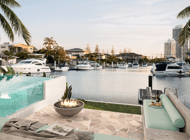 6/10-12 Jennifer Avenue, Runaway Bay, Qld 4216