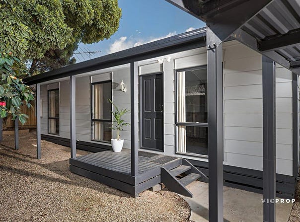 2/37 Foxzami Crescent, Epping, Vic 3076