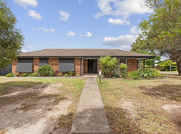 1 Lorraine Court, Pakenham, Vic 3810