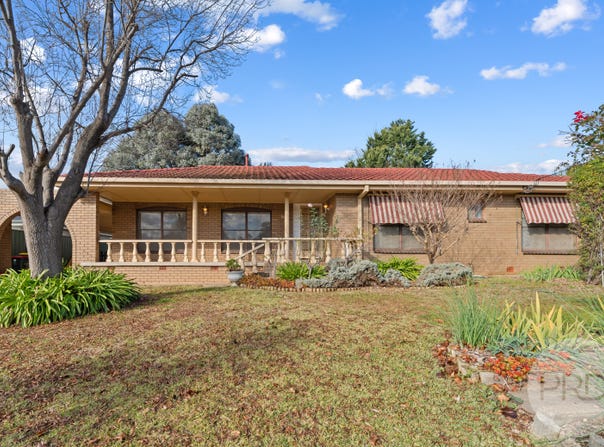 38 Norfolk Avenue, Lake Albert, NSW 2650