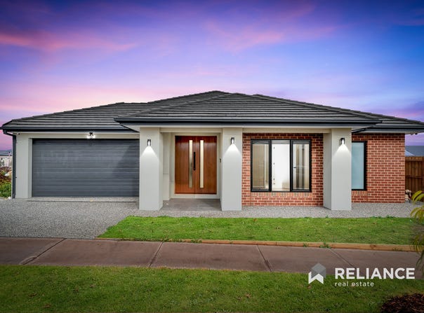 33 Marchador Street, Bonnie Brook, Vic 3335