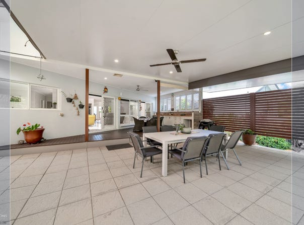 21 Flindersia Street, Redlynch, Qld 4870