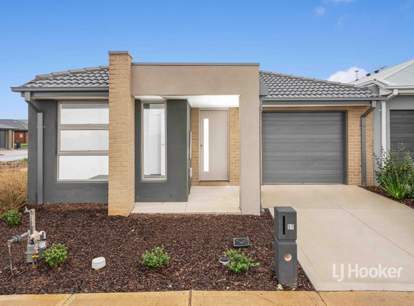 57 Mushu Street, Deanside, Vic 3336