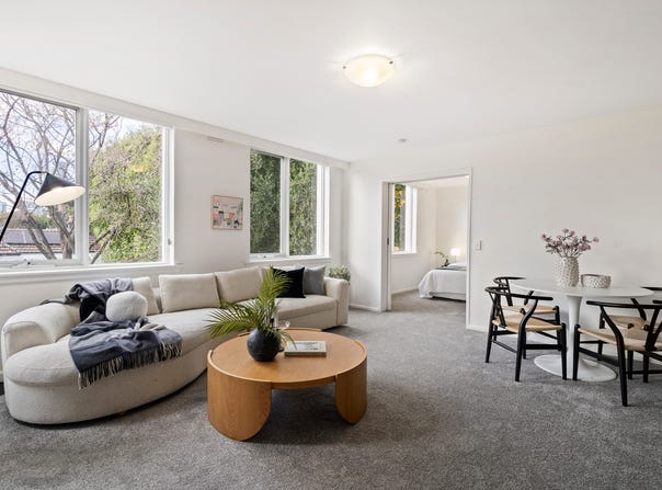 25/17-21 Tivoli Place, South Yarra, Vic 3141