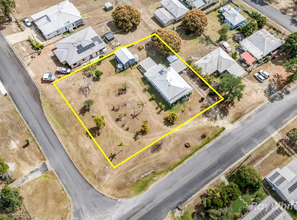 3 Manning Street, Gin Gin, Qld 4671