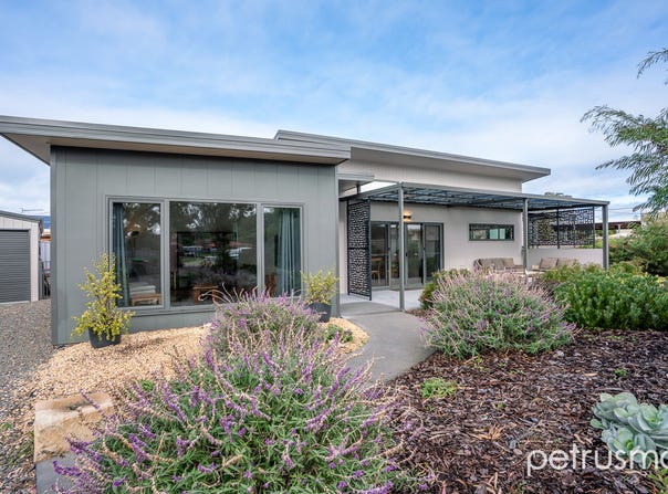 8 Lewis Court, Lewisham, Tas 7173