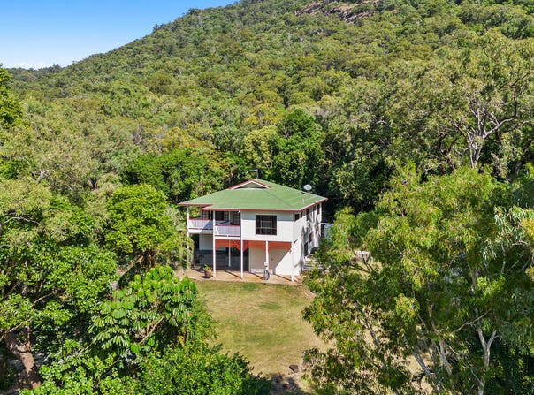 2230 Pine Creek Road, East Trinity, Qld 4871