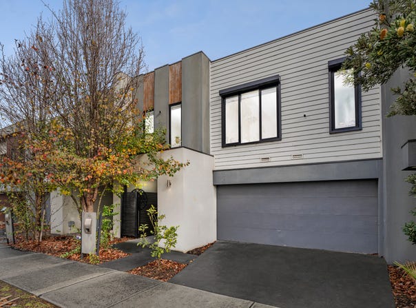 16A Vantage Avenue, Clyde North, Vic 3978
