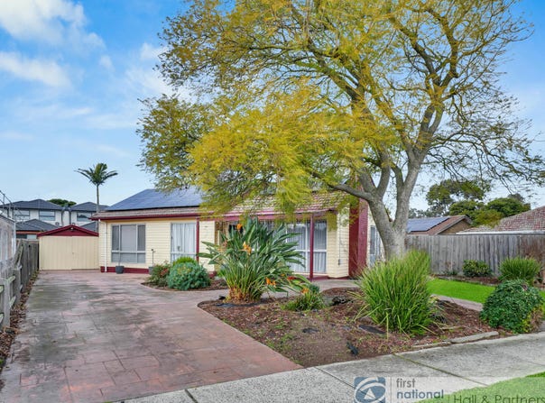 38 Parkland Avenue, Hampton Park, Vic 3976