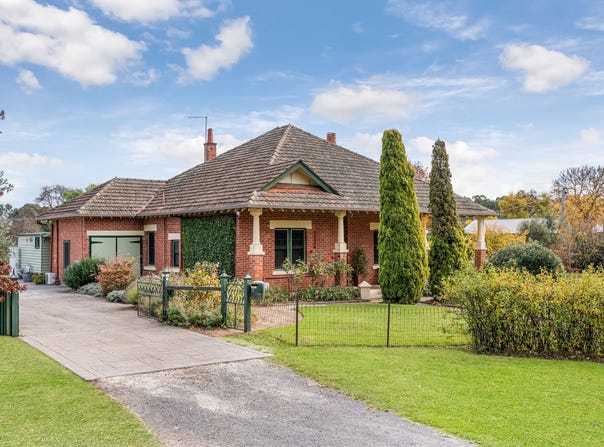 1 Faraday Street, Avoca, Vic 3467