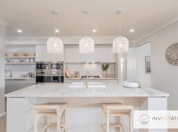 32 Blomeley Drive, Lucas, Vic 3350