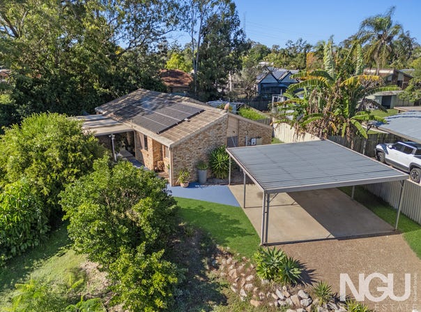 69 College Road, Karana Downs, Qld 4306