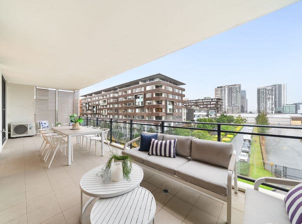 421/22 Baywater Drive, Wentworth Point, NSW 2127