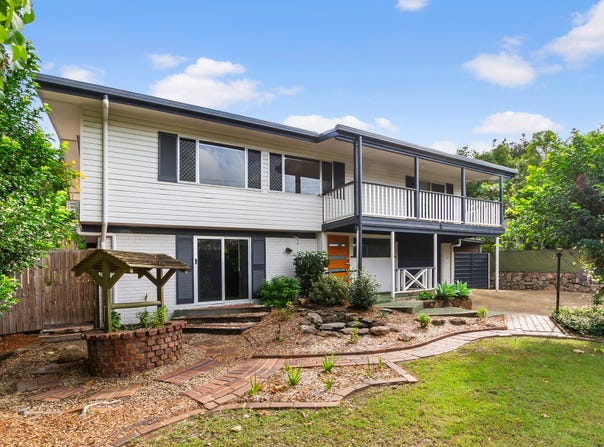 14 Gordon Road, Ferny Hills, Qld 4055