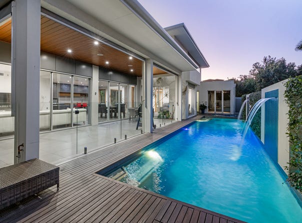 7843 Pavilions Close, Hope Island, Qld 4212