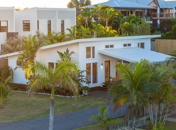 15 Atlantis Boulevard, Agnes Water, Qld 4677