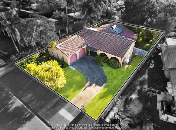 17 Schweitzer Street, Mount Warren Park, Qld 4207
