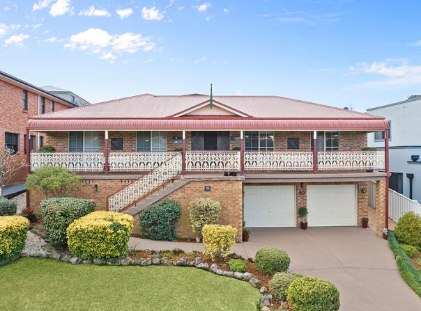 90 Booreea Boulevarde, Cordeaux Heights, NSW 2526